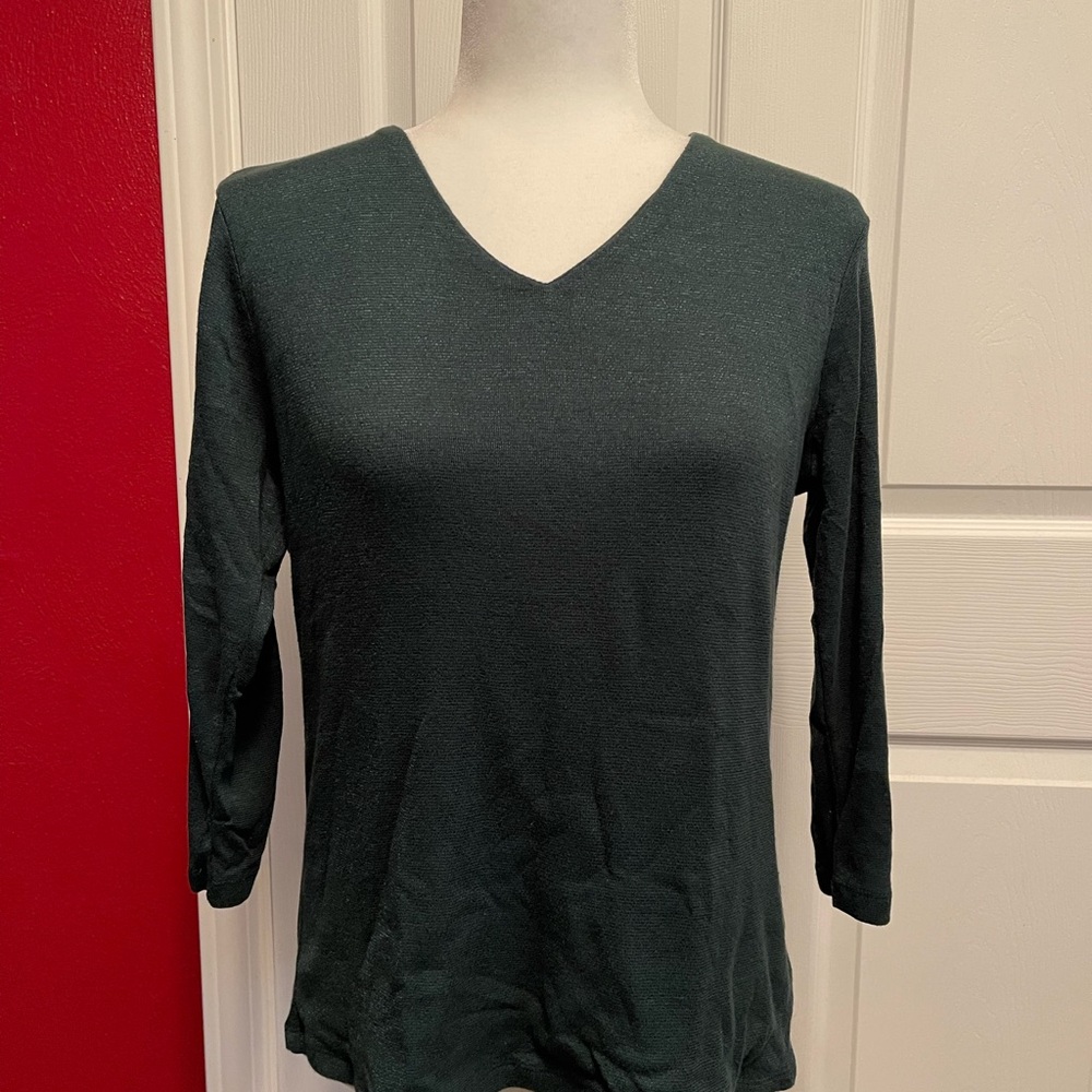 Roz & Ali Green Fitted 3/4 Sleeve Sweater